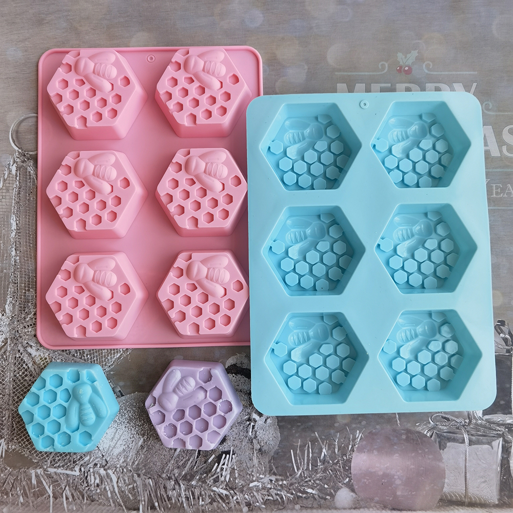 Silicone Hexagonal Bee Soap Mo - огляд і ціна Soap Making Line