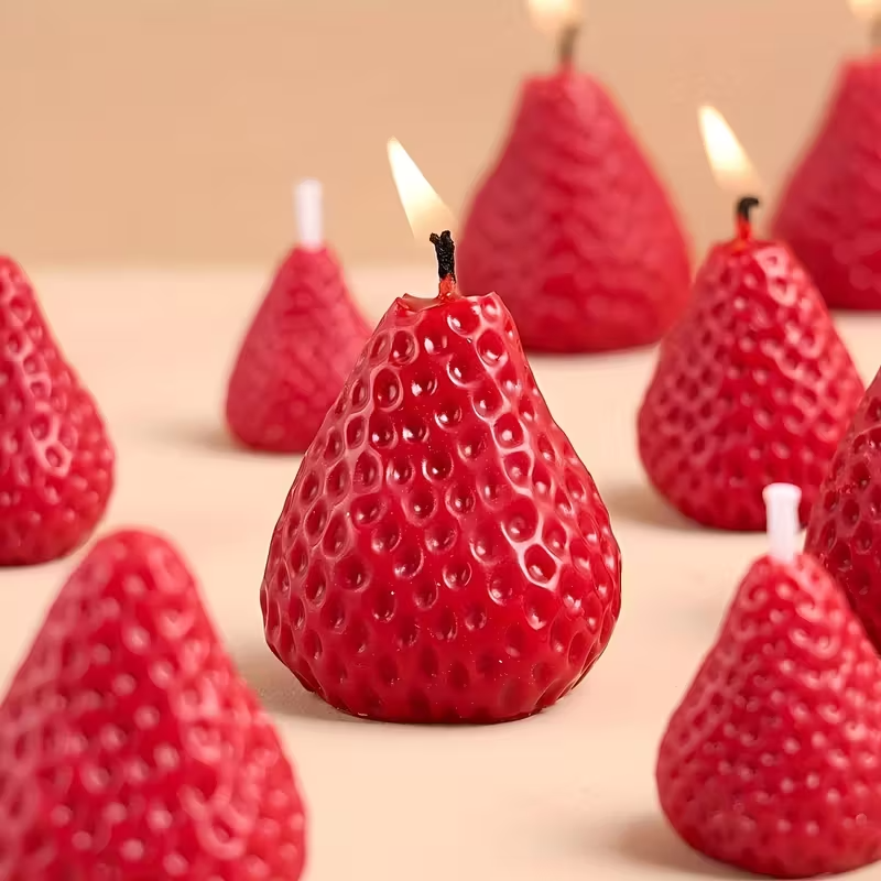 Strawberry Silicone Candle Mol - огляд і ціна Soap Making Party
