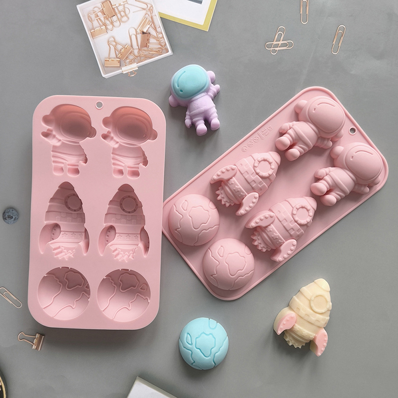 6-hole Cartoon Astronaut Rocke - огляд і ціна Soap Making Line