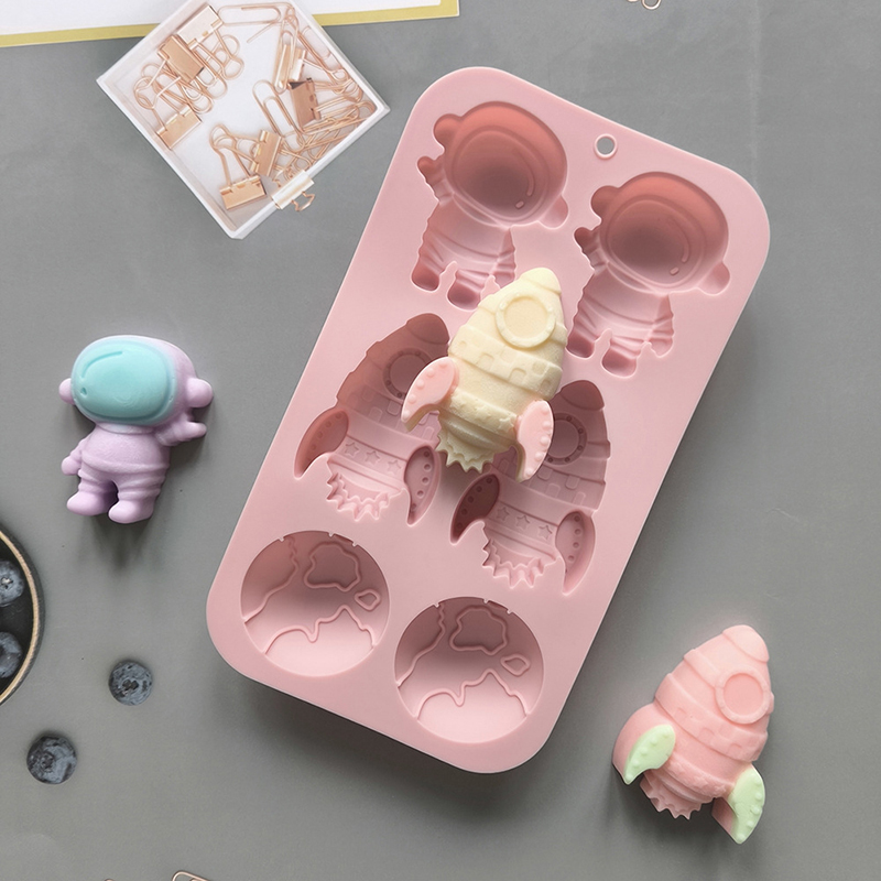 6-hole Cartoon Astronaut Rocke - огляд і ціна Soap Making Line