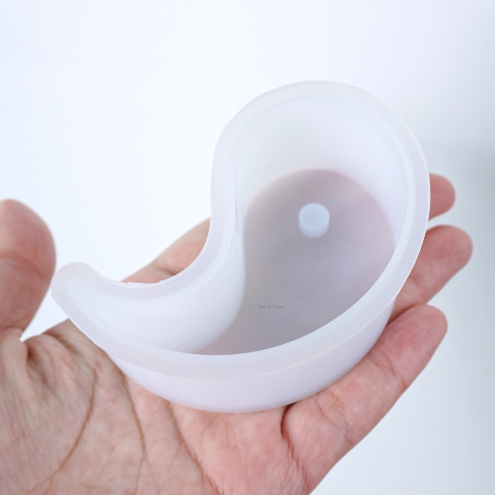Yin Yang Silicone Candle Mold  - огляд і ціна Soap Making Additives